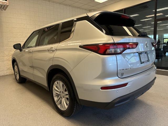 2023 Mitsubishi Outlander ES 2.5 S-AWC