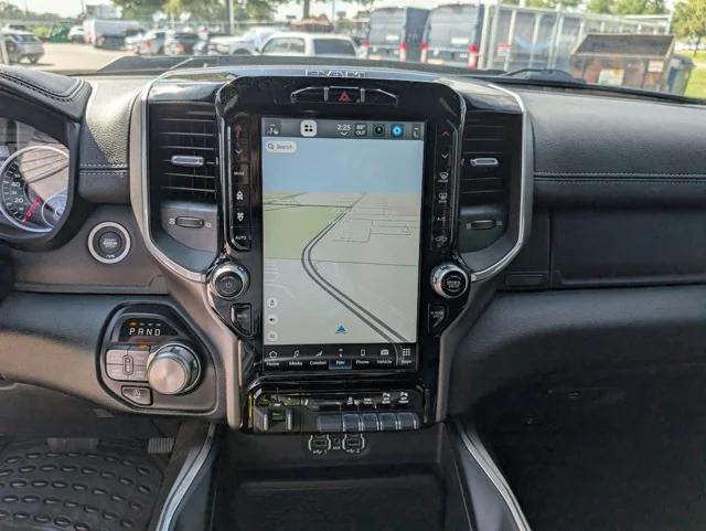 2022 RAM 1500 Laramie Crew Cab 4x4 57 Box