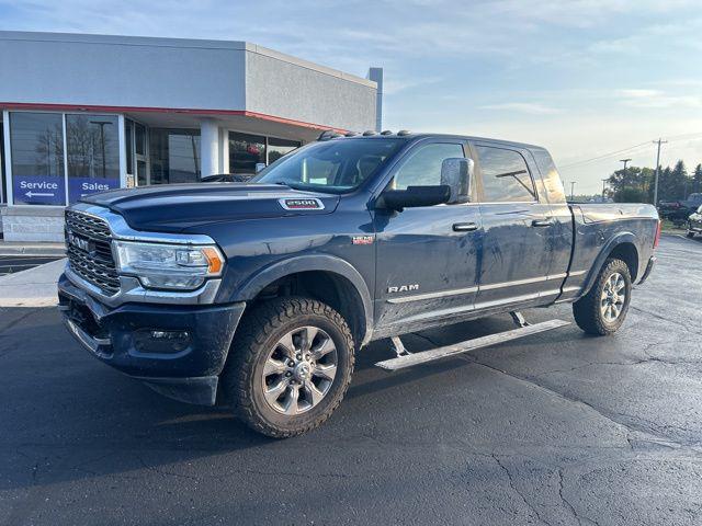 2019 RAM 2500 Limited Mega Cab 4x4 64 Box