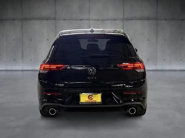 2025 Volkswagen Golf GTI 2.0T SE