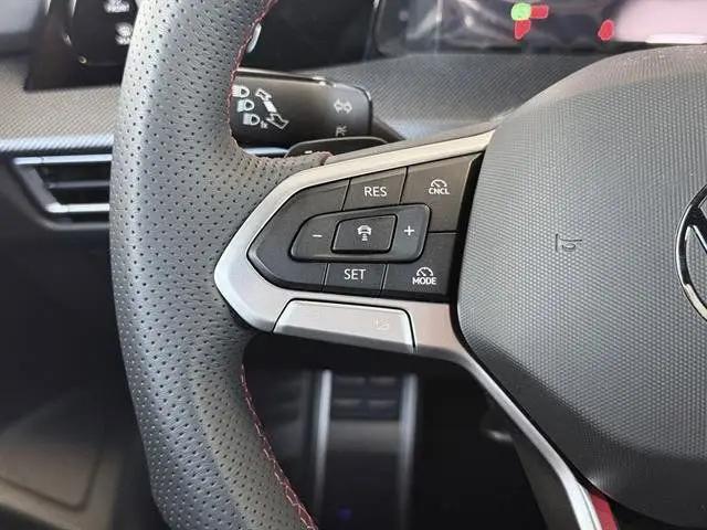 2025 Volkswagen Golf GTI 2.0T SE