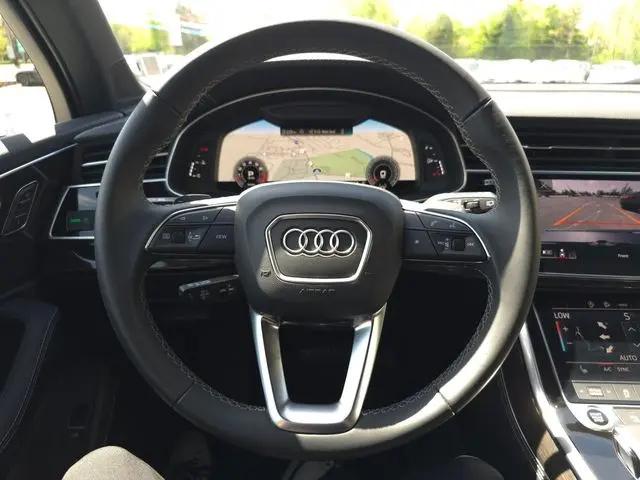 2025 Audi Q7 Premium Plus 55 TFSI quattro Tiptronic