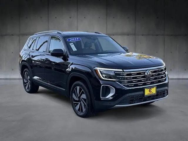 2025 Volkswagen Atlas 2.0T SEL