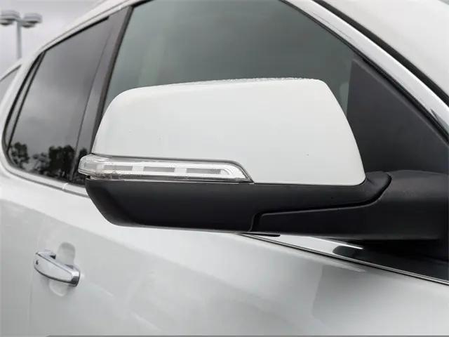 2022 GMC Acadia AWD Denali