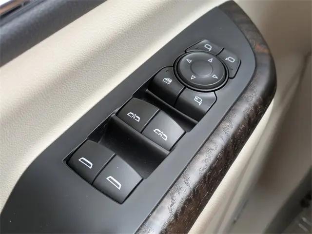 2022 GMC Acadia AWD Denali