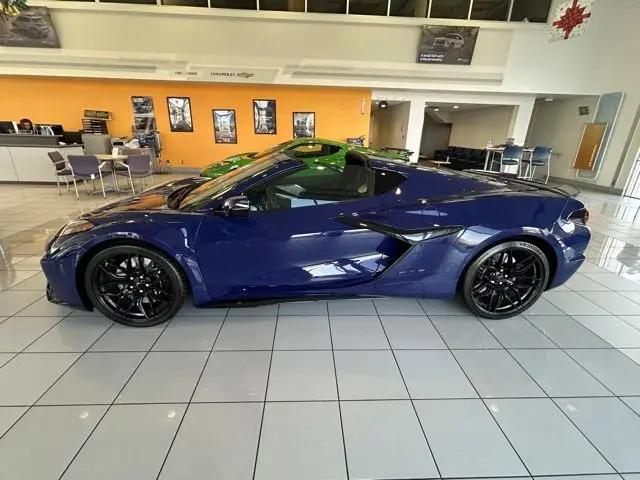 2026 Chevrolet Corvette Z06 Coupe, 2LZ, RWD