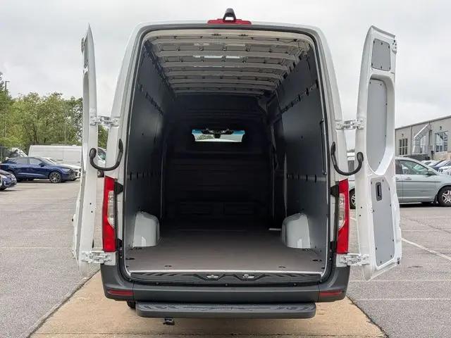 2026 Mercedes-Benz Sprinter 2500 High Roof 4-Cyl Diesel HO