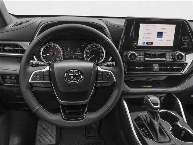 2025 Toyota Highlander XSE