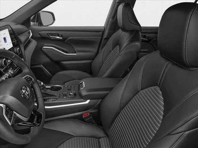 2025 Toyota Highlander XSE