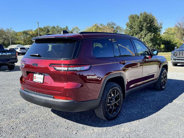 2025 Jeep Grand Cherokee L Altitude 4x4