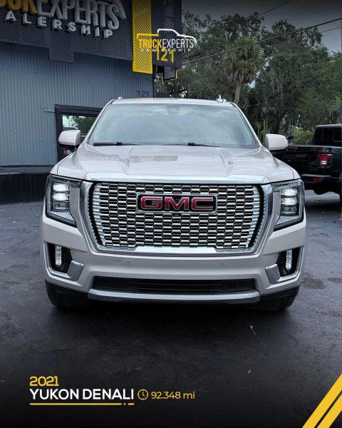 2021 GMC Yukon XL 2WD Denali