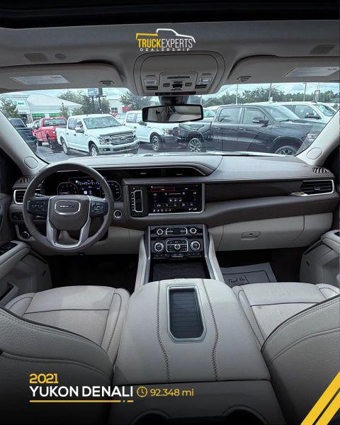 2021 GMC Yukon XL 2WD Denali