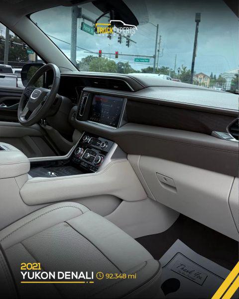 2021 GMC Yukon XL 2WD Denali