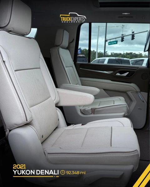 2021 GMC Yukon XL 2WD Denali