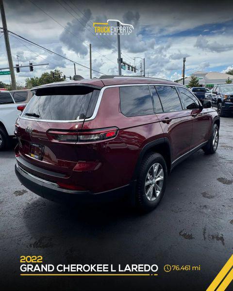 2022 Jeep Grand Cherokee L Laredo 4x2