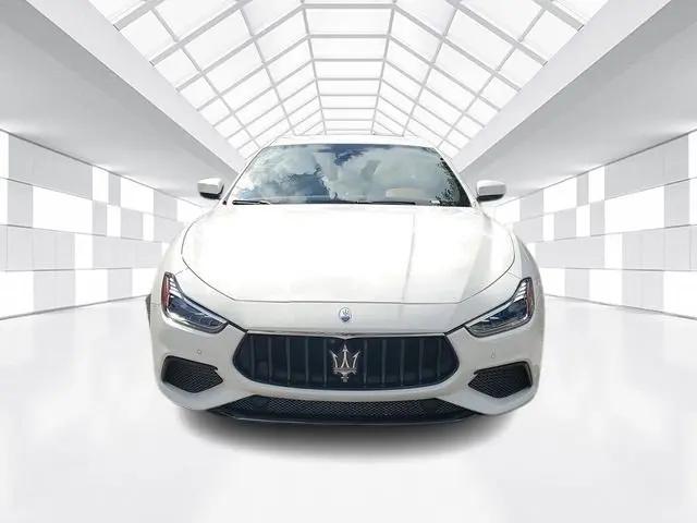 2022 Maserati Ghibli Modena