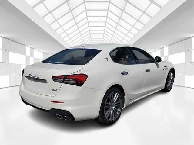 2022 Maserati Ghibli Modena