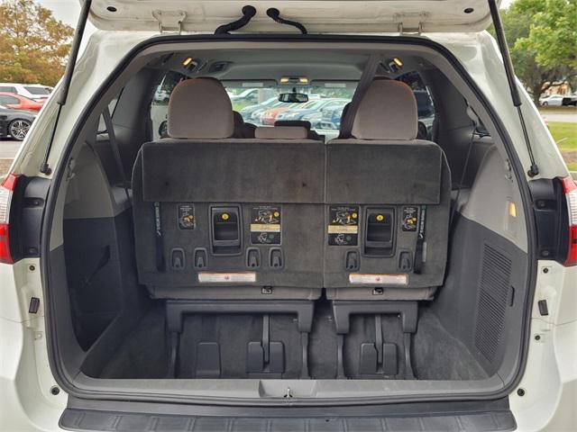 2017 Toyota Sienna L