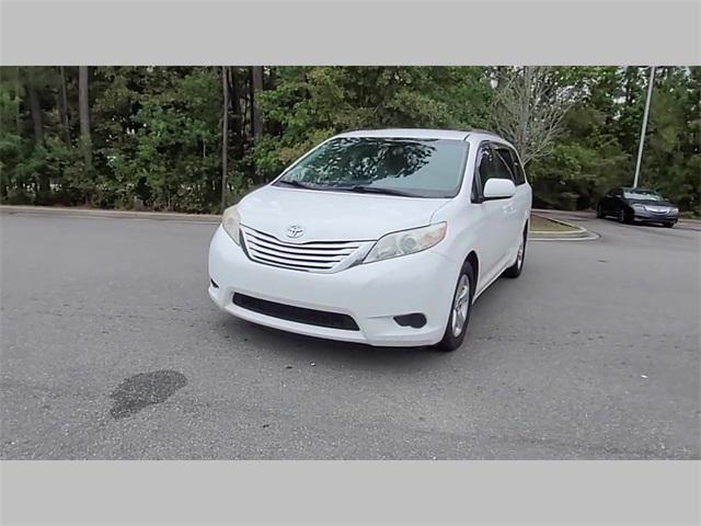 2017 Toyota Sienna L