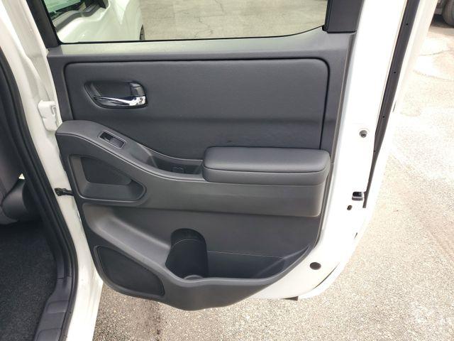 2026 Nissan Frontier Crew Cab SV 4x2