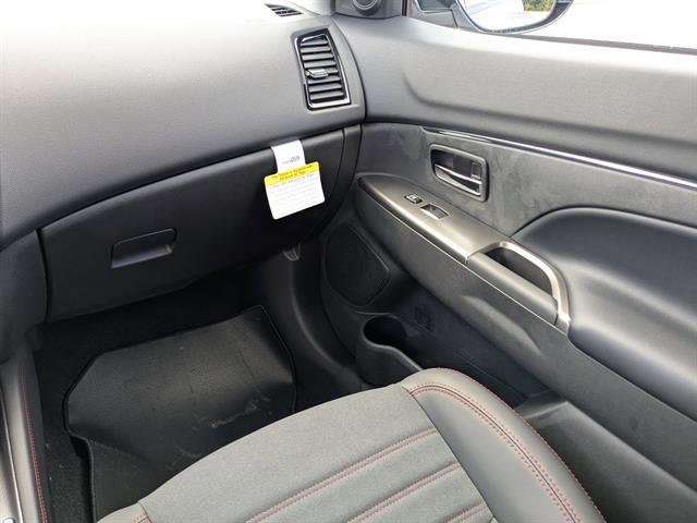 2025 Mitsubishi Outlander Sport 2.0 SE AWC