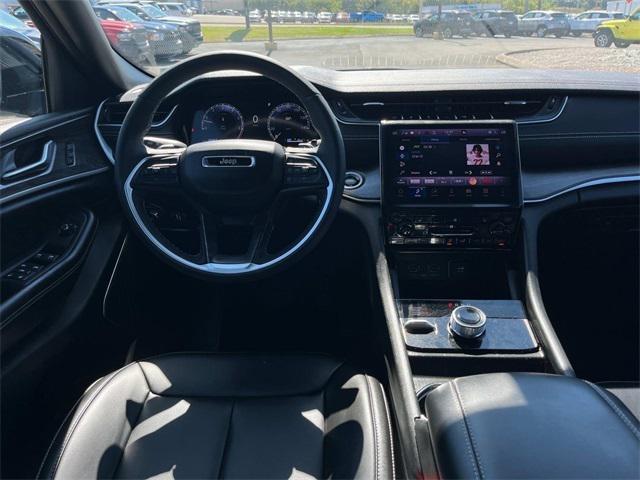 2025 Jeep Grand Cherokee L Limited 4x4