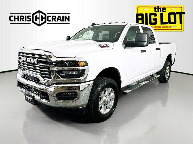 2025 RAM 2500 Tradesman Crew Cab 4x4 64 Box