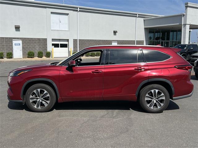 2021 Toyota Highlander XLE