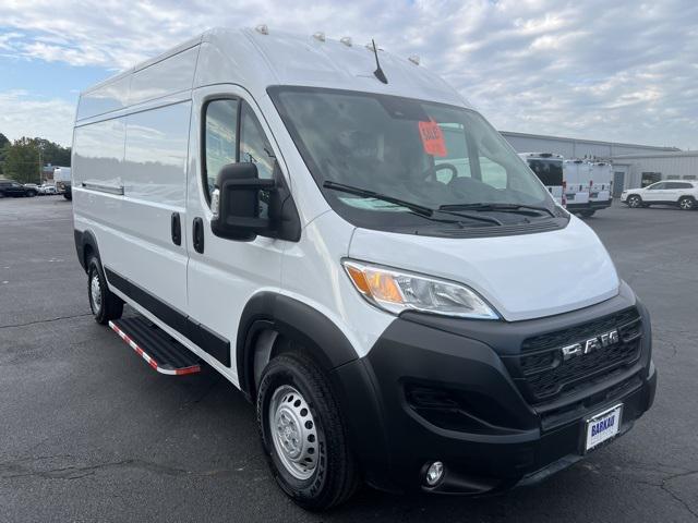 2025 RAM ProMaster 2500 Cargo Van Tradesman High Roof 159 WB w/Pass Seat
