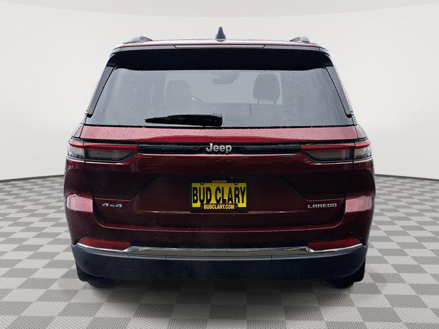 2025 Jeep Grand Cherokee Laredo X 4x4
