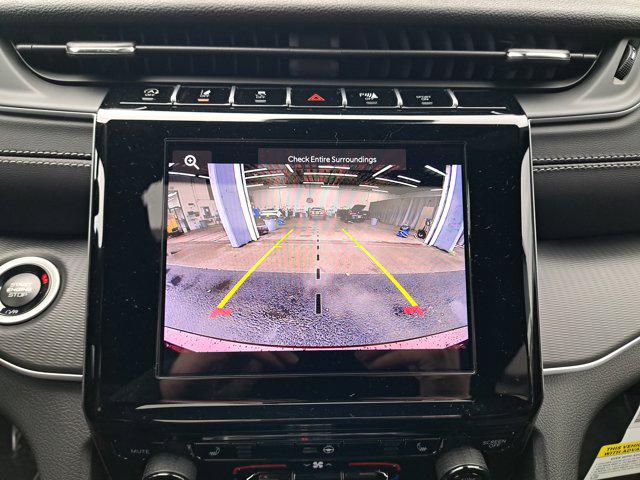 2025 Jeep Grand Cherokee Laredo X 4x4