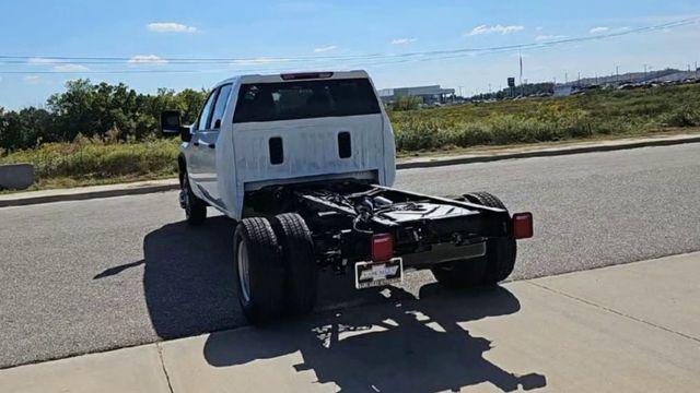 2026 Chevrolet Silverado 3500HD Chassis Work Truck