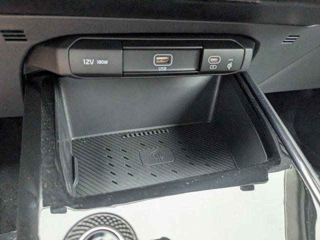 2025 Kia Niro EV Wind