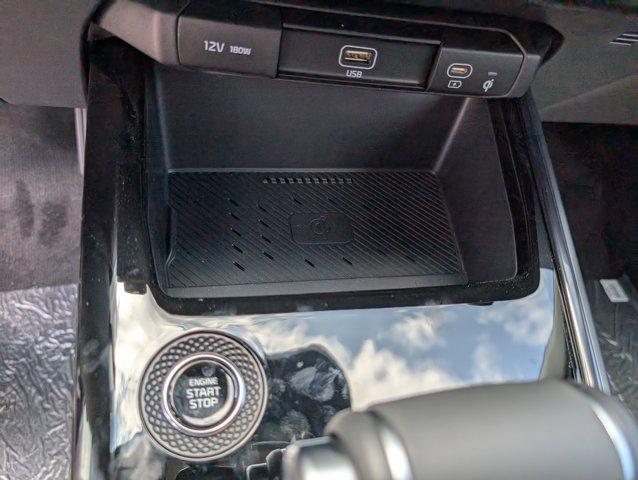 2025 Kia Niro EX