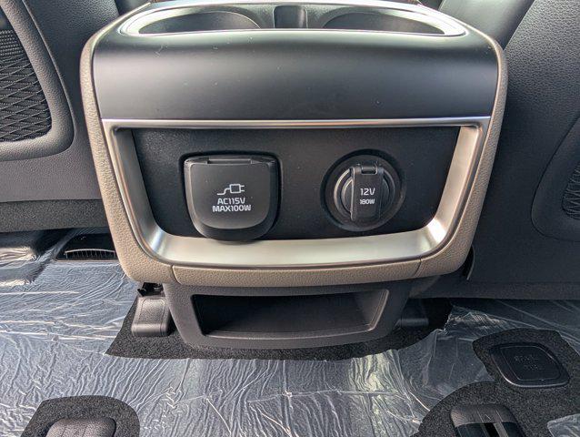 2026 Kia Carnival SX