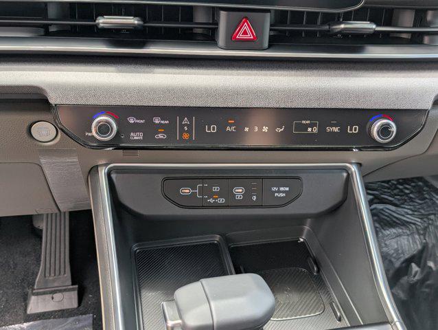 2026 Kia Carnival SX
