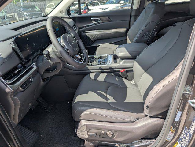 2026 Kia Carnival SX