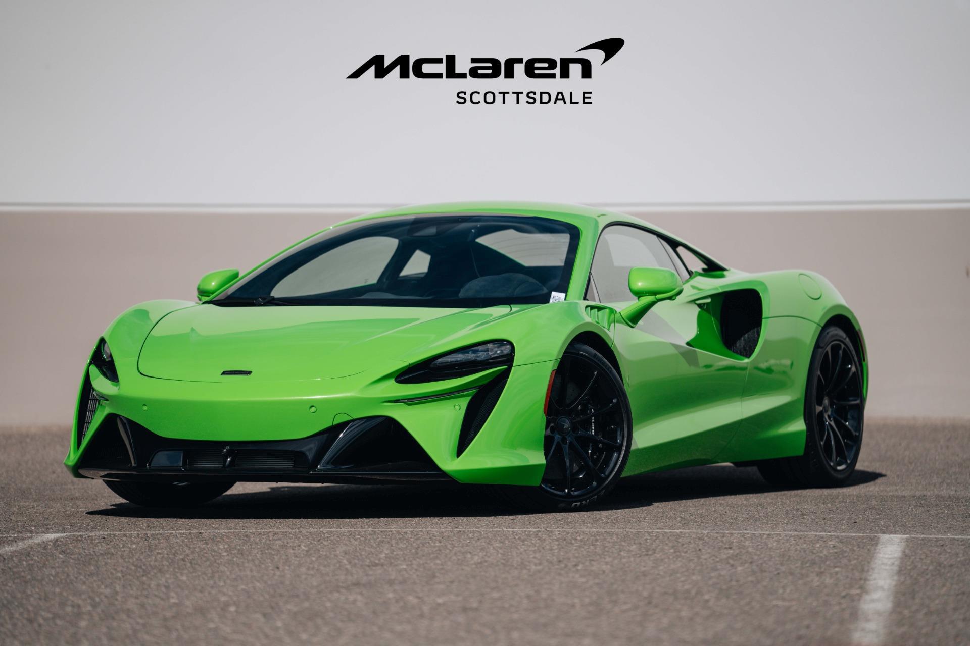 /2025 Mclaren Artura