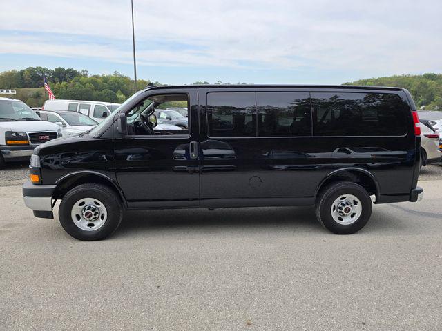 2025 GMC Savana Passenger RWD 2500 Regular Wheelbase LT