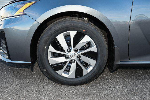 2025 Nissan Altima S FWD