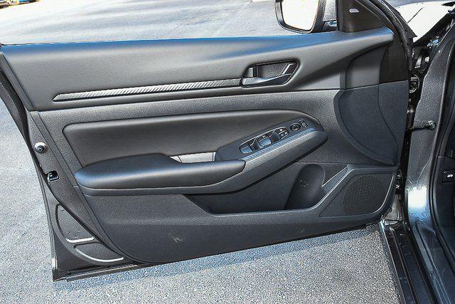 2025 Nissan Altima S FWD