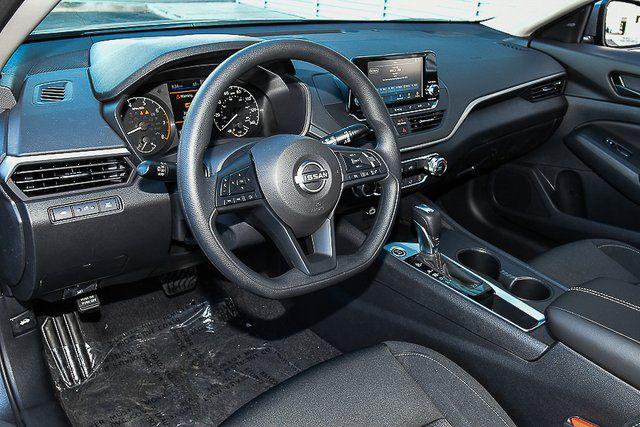 2025 Nissan Altima S FWD