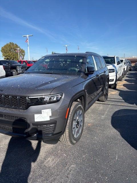 2025 Jeep Grand Cherokee GRAND CHEROKEE L ALTITUDE X 4X2