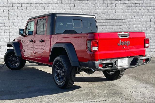 2026 Jeep Gladiator GLADIATOR SPORT S 4X4