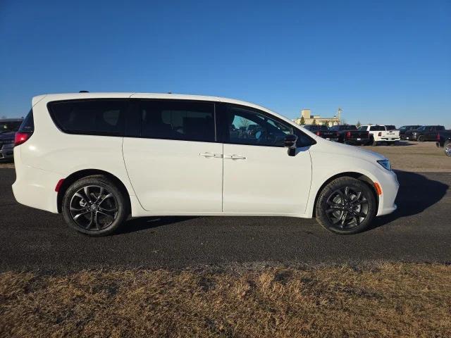 2026 Chrysler Pacifica PACIFICA SELECT AWD 2026 Chrysler Pacifica PACIFICA SELECT AWD