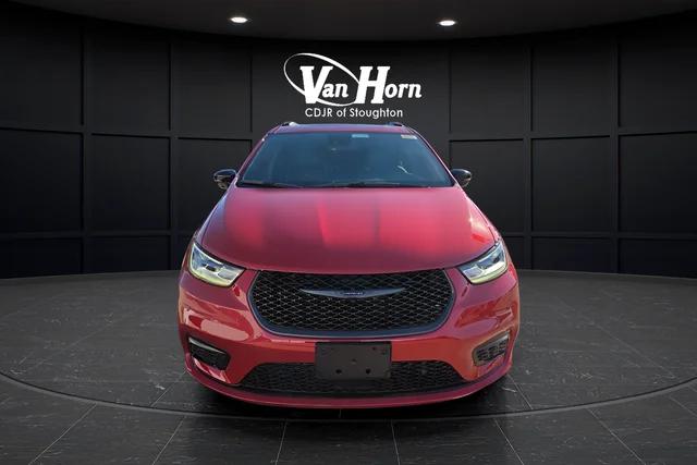 2026 Chrysler Pacifica Limited AWD