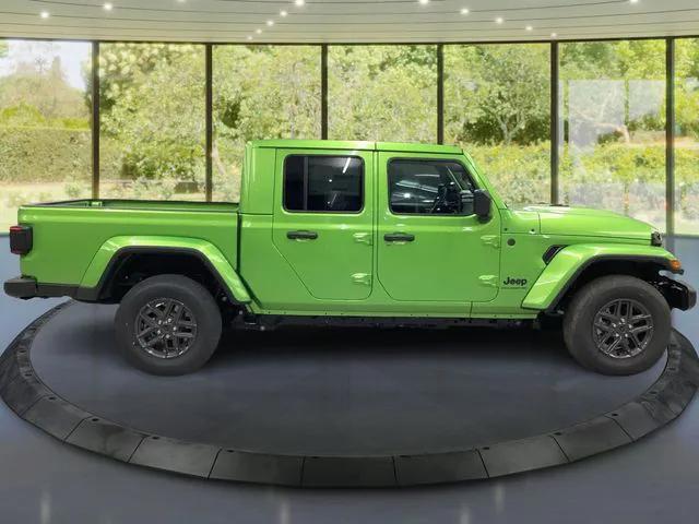 2026 Jeep Gladiator GLADIATOR SPORT S 4X4