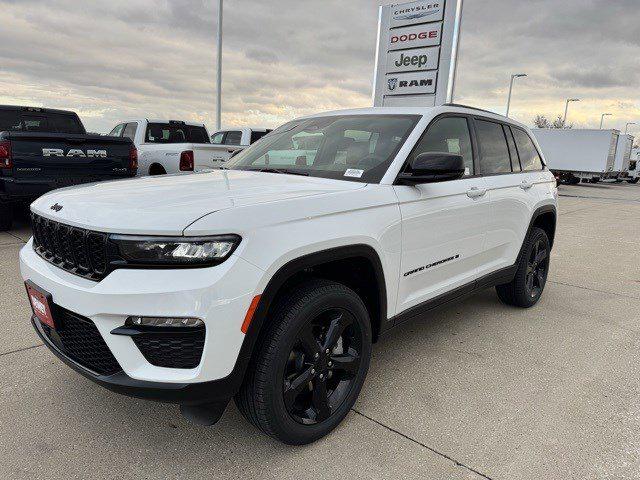 2025 Jeep Grand Cherokee GRAND CHEROKEE LIMITED 4X4 2025 Jeep Grand Cherokee GRAND CHEROKEE LIMITED 4X4