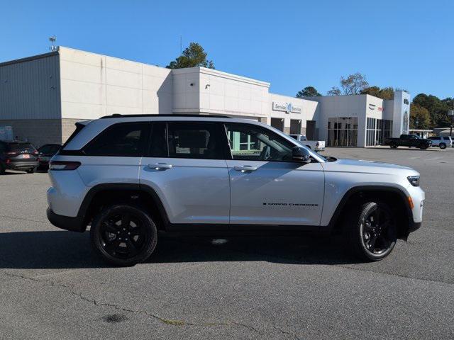 2025 Jeep Grand Cherokee GRAND CHEROKEE LIMITED 4X4 2025 Jeep Grand Cherokee GRAND CHEROKEE LIMITED 4X4