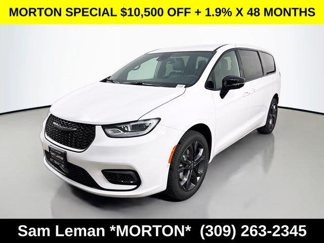 2026 Chrysler Pacifica PACIFICA SELECT AWD